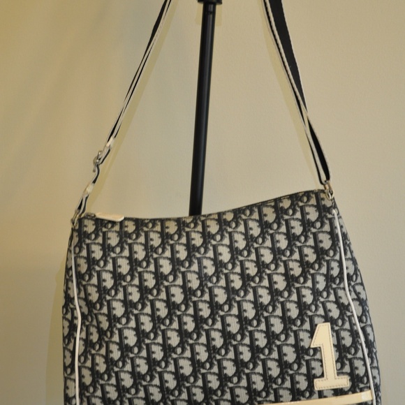 DIOR Coated Canvas Oblique Jacquard Crossbody Bag - Picture 7 of 7